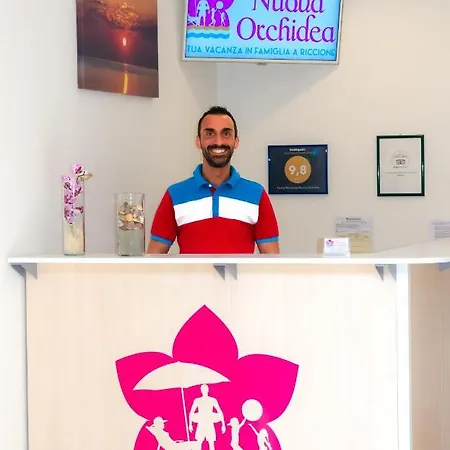 Family Nuova Orchidea Ριτσιόνε