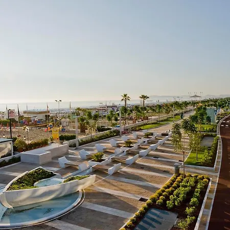 Family Nuova Orchidea