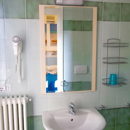 Family Nuova Orchidea