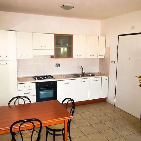 Family Nuova Orchidea