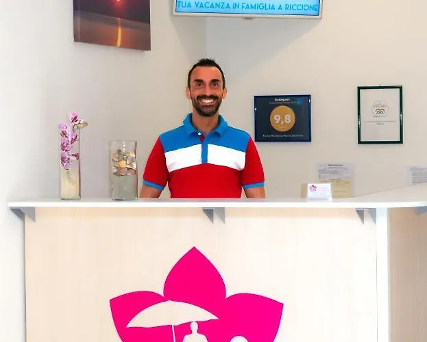 Family Nuova Orchidea ריצ'יונה