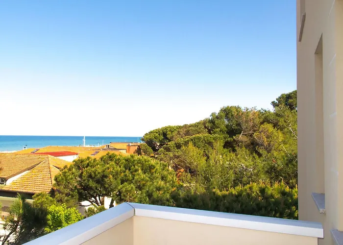 Family Nuova Orchidea דירה *